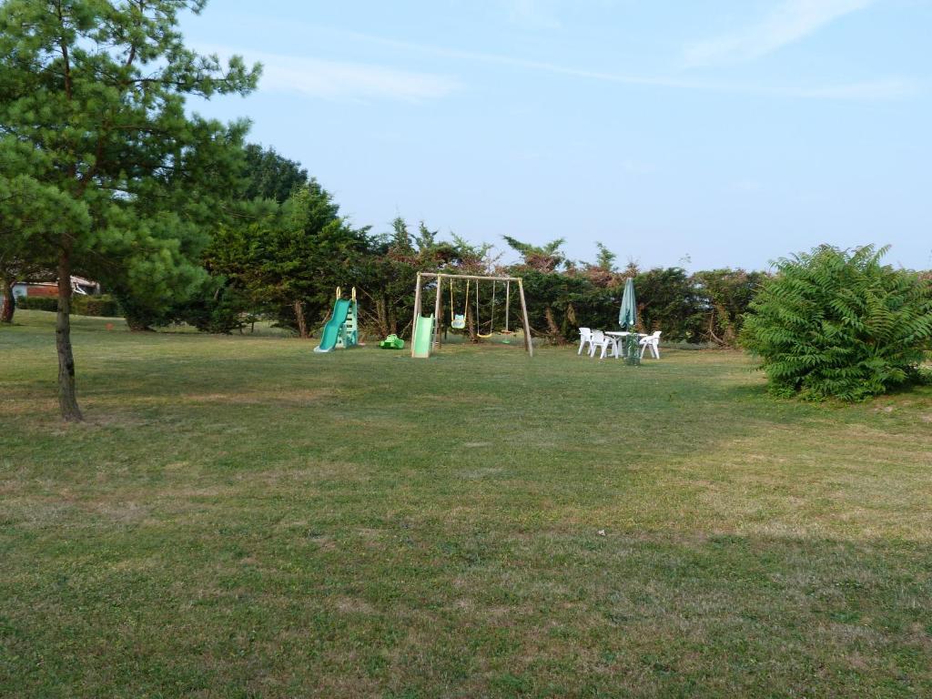 Chambre D'Hotes Les 3 Moulins Cozes ภายนอก รูปภาพ