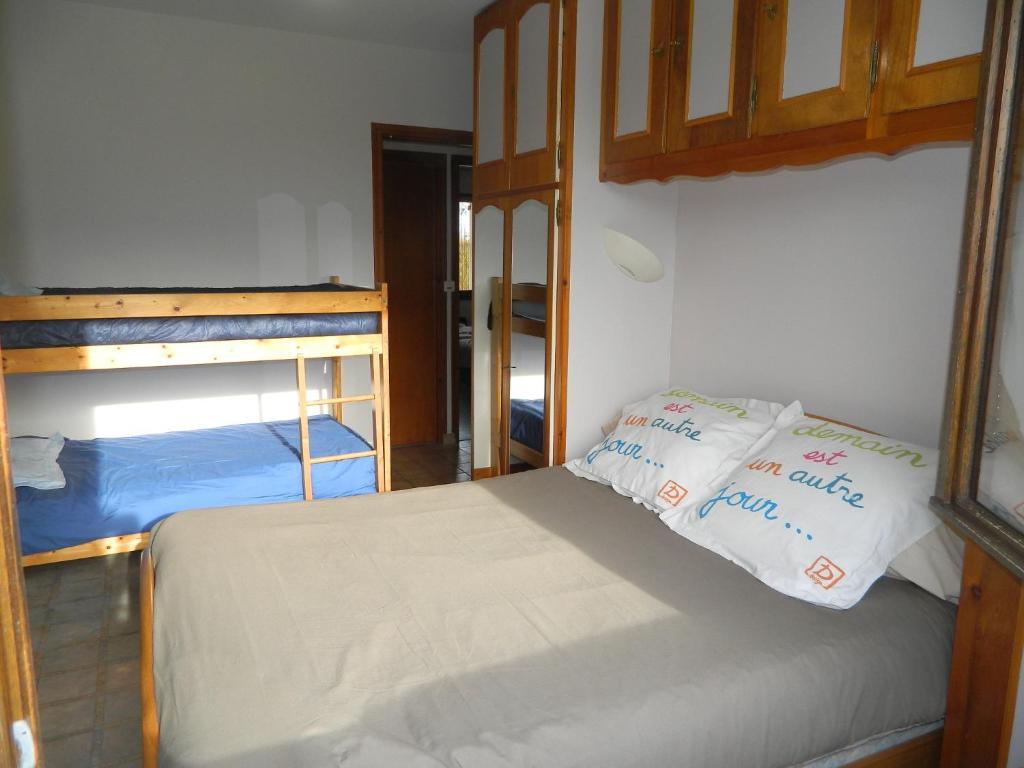 Chambre D'Hotes Les 3 Moulins Cozes ห้อง รูปภาพ